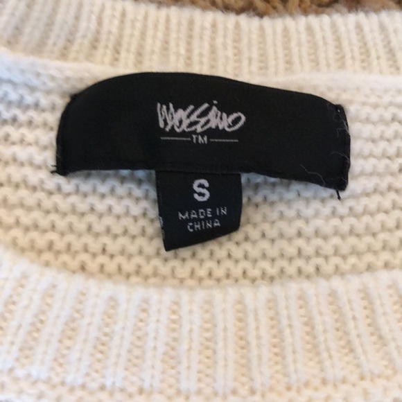 Cold shoulder sweater - Picture 2 of 3